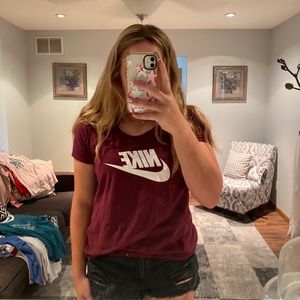 purple nike tee shirt